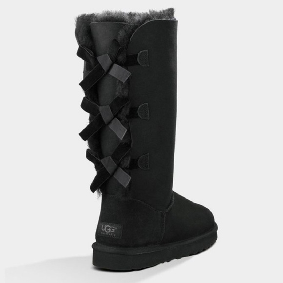 black uggs with bows black uggs with bows